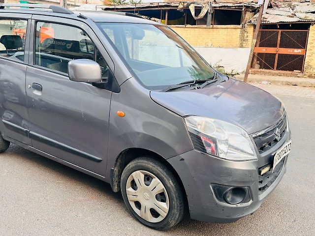 Used Maruti Suzuki Wagon R 1.0 [2014-2019] VXI in Kanpur