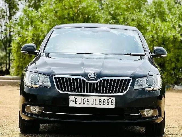 Used 2015 Skoda Superb in Surat