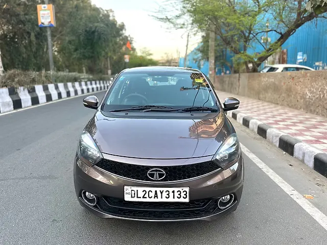 Used 2018 Tata Tigor in Delhi
