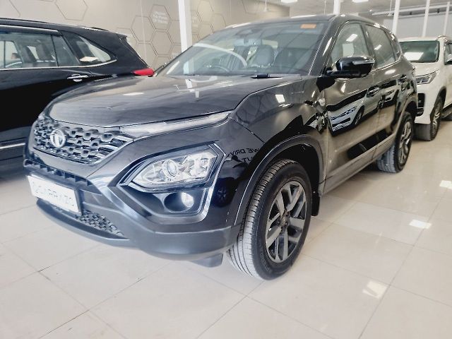 Used Tata Harrier Fearless Dark Edition AT in Pune