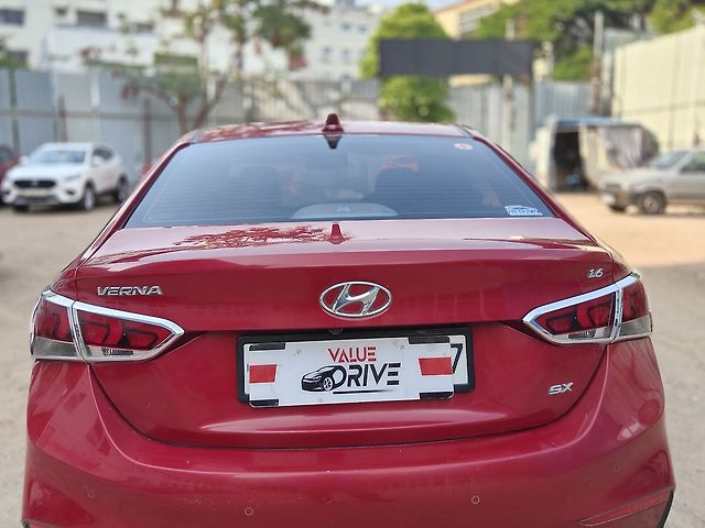 Used Hyundai Verna [2017-2020] SX (O) AT Anniversary Edition 1.6 VTVT in Hyderabad