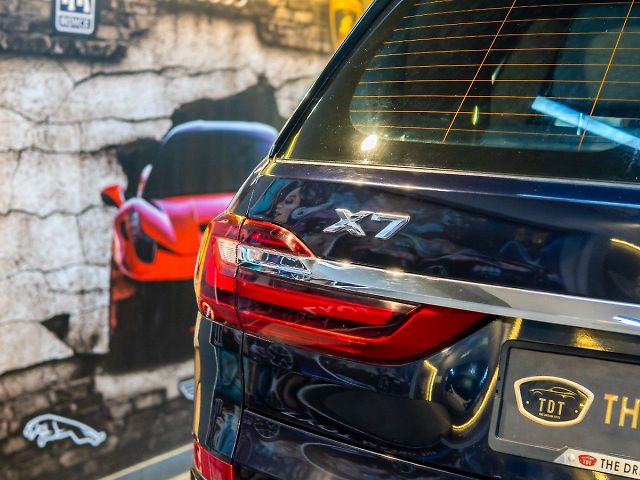 Used BMW X7 [2019-2023] xDrive40i M Sport (Petrol) in Delhi