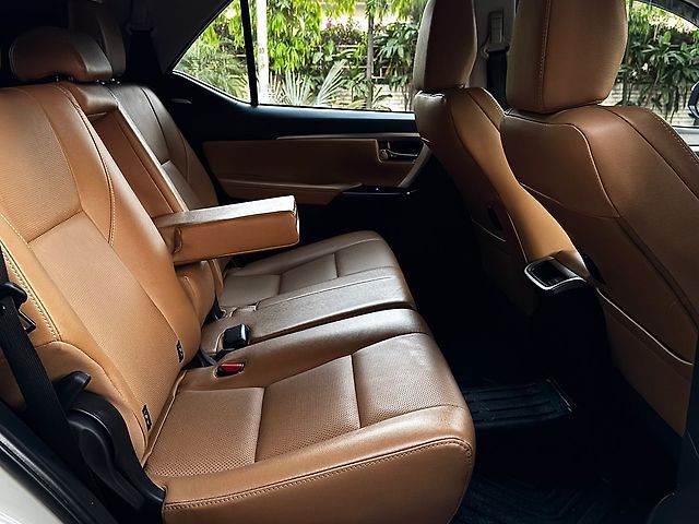 Used Toyota Fortuner 4X4 AT 2.8 Diesel in Chandigarh