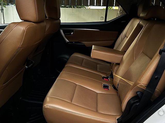 Used Toyota Fortuner 4X4 AT 2.8 Diesel in Chandigarh