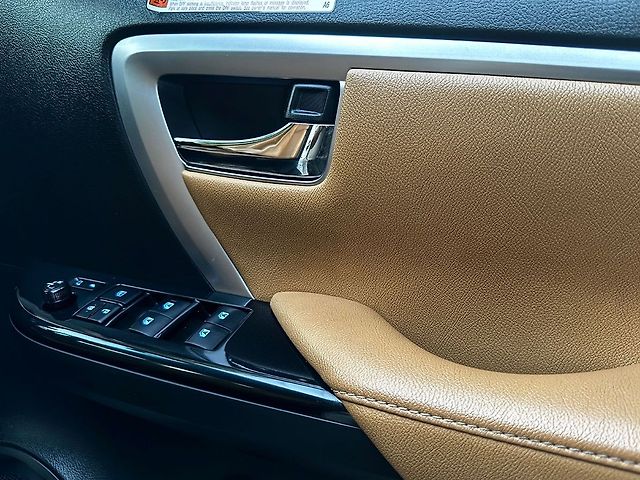 Used Toyota Fortuner 4X4 AT 2.8 Diesel in Chandigarh