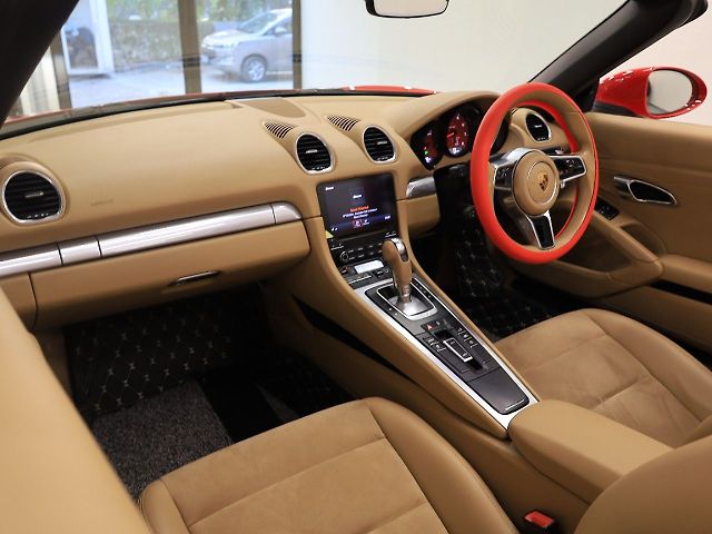 Used Porsche 718 Boxster [2017-2020] in Delhi