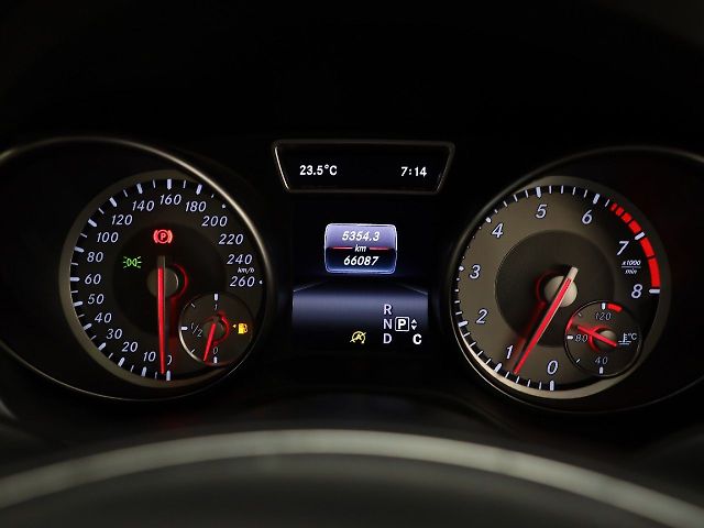 Used Mercedes-Benz GLA [2014-2017] 200 Sport in Delhi