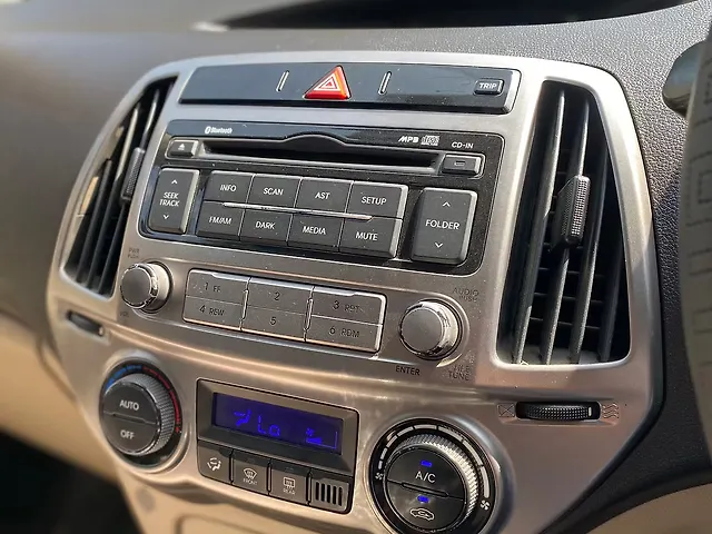 Used Hyundai i20 [2010-2012] Sportz 1.2 (O) in Mumbai