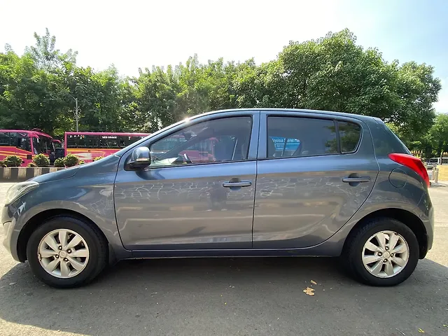 Used Hyundai i20 [2010-2012] Sportz 1.2 (O) in Mumbai