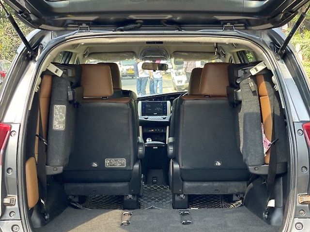 Used Toyota Innova Crysta [2016-2020] 2.8 ZX AT 7 STR [2016-2020] in Chandigarh