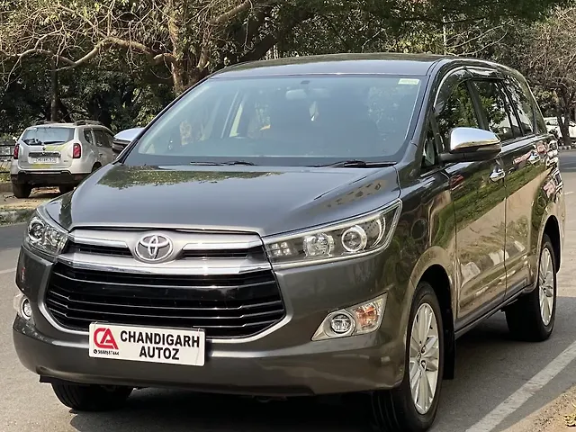 Used Toyota Innova Crysta [2016-2020] 2.8 ZX AT 7 STR [2016-2020] in Chandigarh