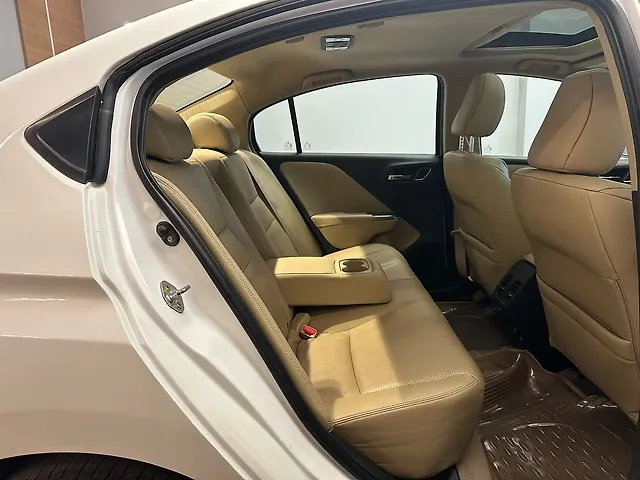 Used Honda City 4th Generation ZX CVT Petrol [2017-2019] in Mumbai