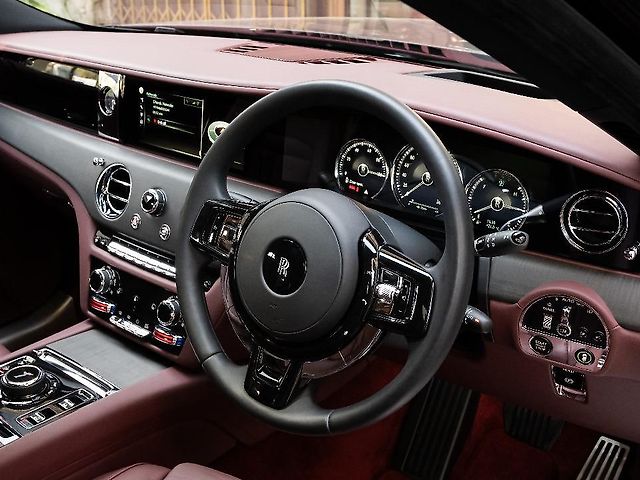 Used Rolls-Royce Ghost 6.5 in Delhi