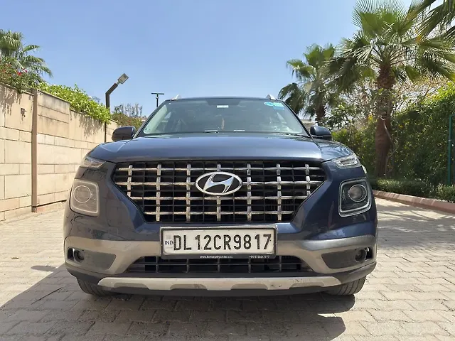 Used 2020 Hyundai Venue in Delhi