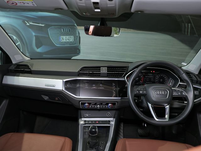 Used Audi Q3 Sportback Technology in Ahmedabad