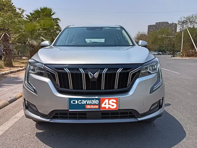 Used 2022 Mahindra XUV700 in Delhi