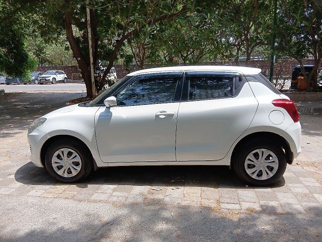 Used Maruti Suzuki Swift [2021-2024] VXi AMT in Mumbai