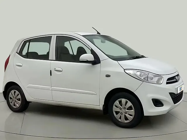 Used 2013 Hyundai i10 in Hyderabad
