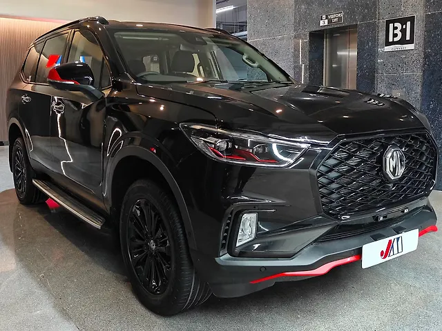 Used 2025 MG Gloster in Ahmedabad
