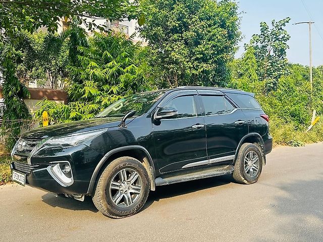 Used Toyota Fortuner [2016-2021] 2.8 4x2 MT [2016-2020] in Lucknow
