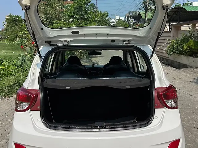 Used Hyundai Grand i10 Sportz (O) 1.2 Kappa VTVT [2017-2018] in Guwahati