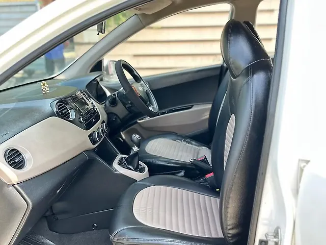 Used Hyundai Grand i10 Sportz (O) 1.2 Kappa VTVT [2017-2018] in Guwahati