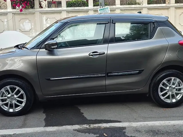 Used Maruti Suzuki Swift [2021-2024] ZXi in Dehradun