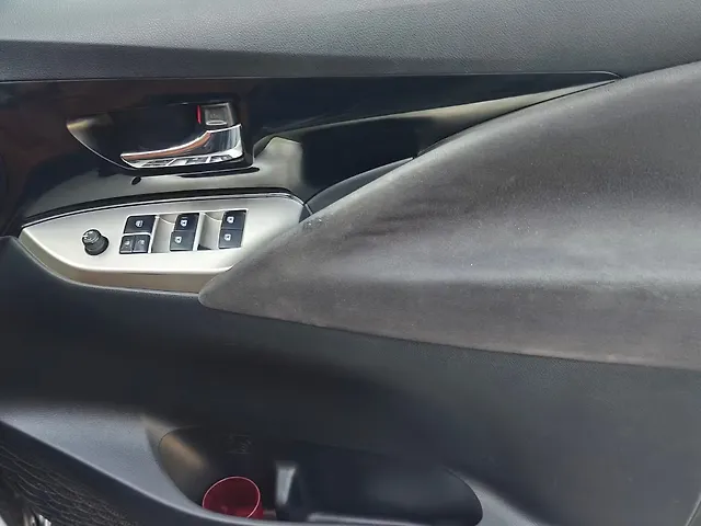 Used Toyota Innova Crysta [2016-2020] 2.4 VX 7 STR [2016-2020] in Dehradun