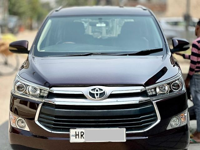 Used 2017 Toyota Innova Crysta in Mohali