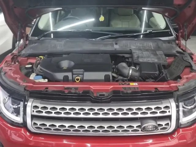 Used Land Rover Range Rover Evoque [2016-2020] SE in Dehradun