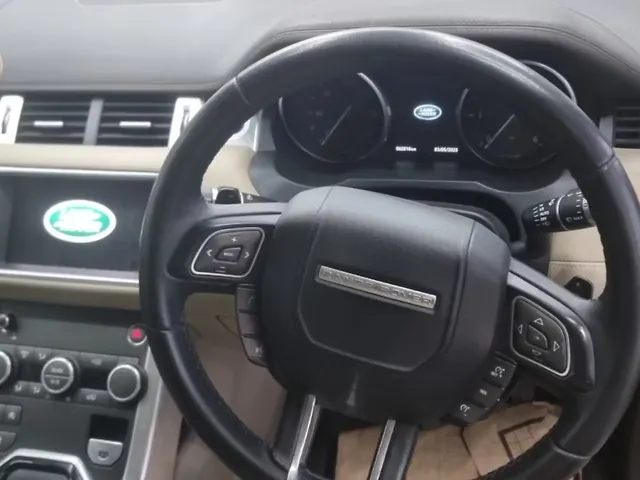 Used Land Rover Range Rover Evoque [2016-2020] SE in Dehradun