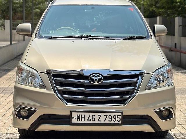 Used 2014 Toyota Innova in Nashik