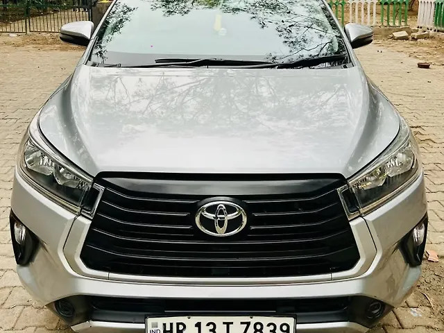 Used 2022 Toyota Innova Crysta in Delhi