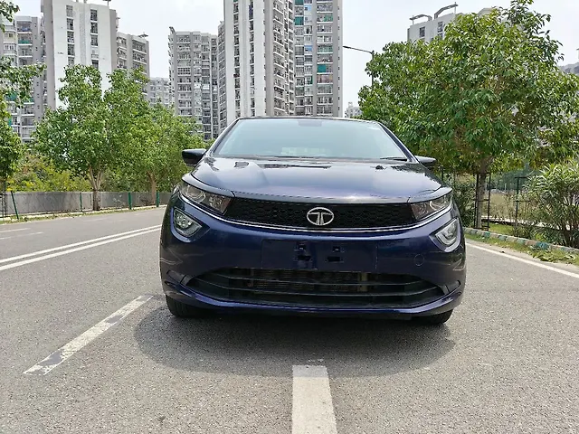 Used 2022 Tata Altroz in Noida