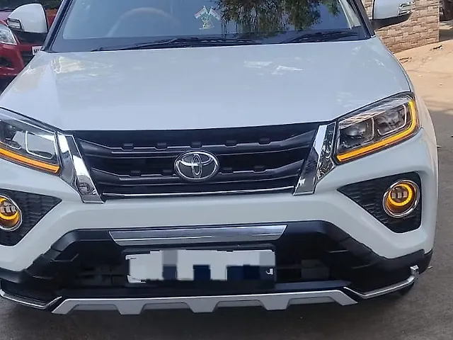 Used 2022 Toyota Urban Cruiser in Mumbai