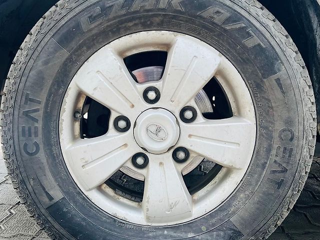 Used Tata Safari Storme [2012-2015] 2.2 EX 4x2 in Kanpur