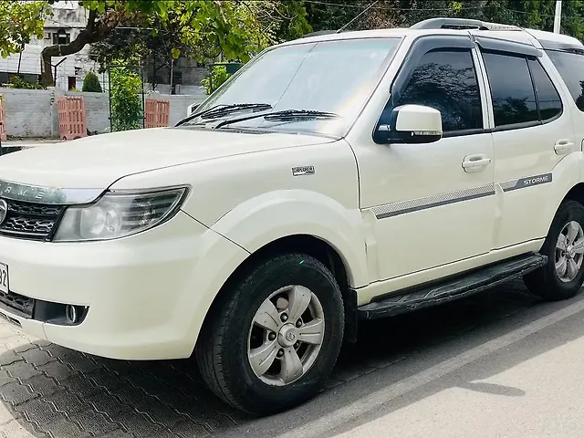 Used Tata Safari Storme [2012-2015] 2.2 EX 4x2 in Kanpur
