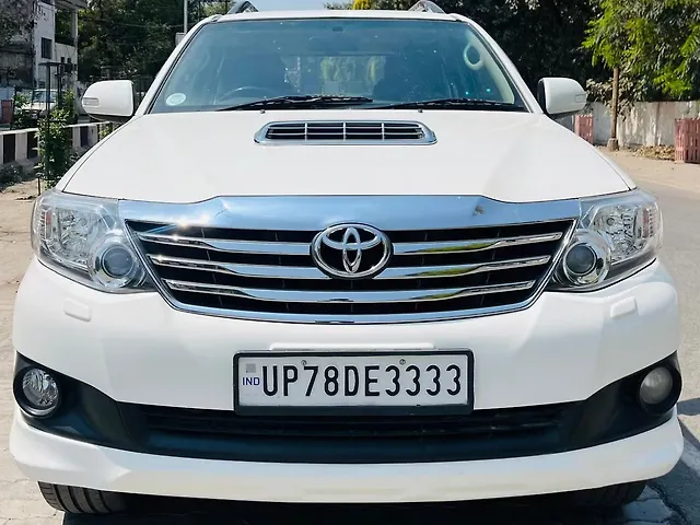 Used 2013 Toyota Fortuner in Kanpur