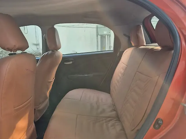 Used Toyota Etios Cross 1.4 GD in Kanpur