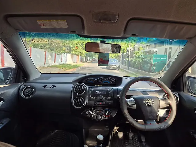 Used Toyota Etios Cross 1.4 GD in Kanpur