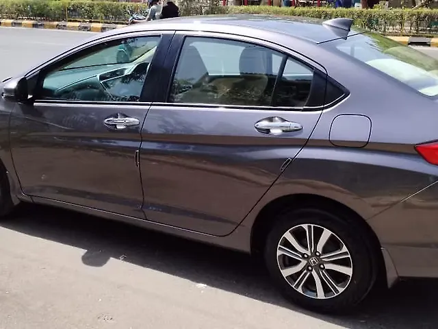 Used Honda City 4th Generation VX CVT Petrol [2017-2019] in Ahmedabad