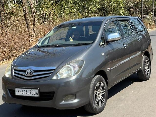 Used Toyota Innova [2005-2009] 2.5 V 7 STR in Nashik