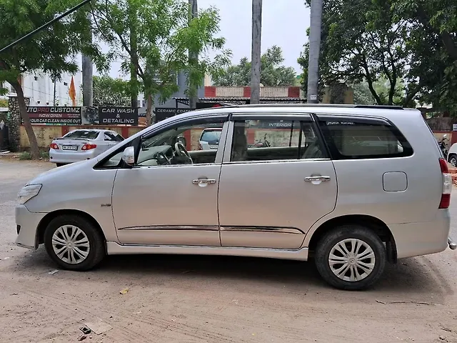 Used Toyota Innova [2009-2012] 2.0 G1 BS-IV in Lucknow