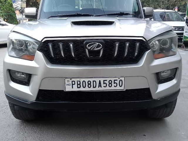Used 2015 Mahindra Scorpio in Jalandhar