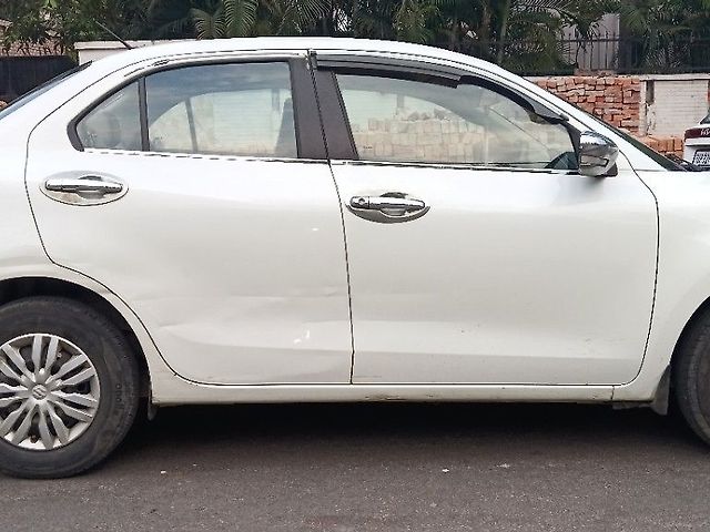 Used Maruti Suzuki Dzire [2017-2020] VXi in Lucknow