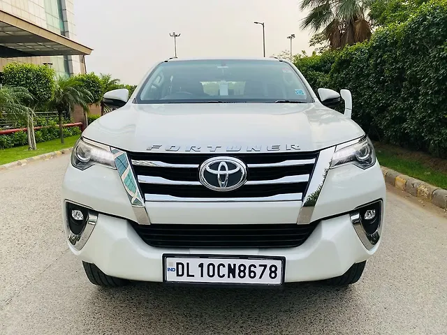 Used 2020 Toyota Fortuner in Delhi