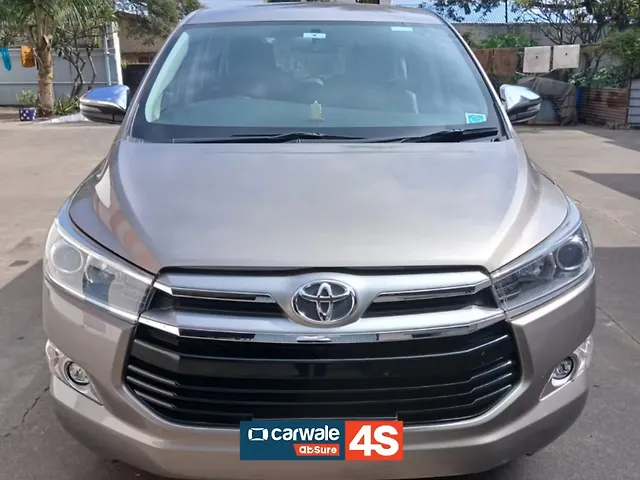Used 2018 Toyota Innova Crysta in Kolhapur