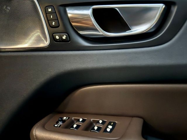 Used Volvo XC60 [2017-2021] Inscription [2017-2020] in Chandigarh