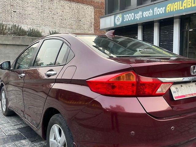 Used Honda City [2011-2014] 1.5 V MT in Jalandhar