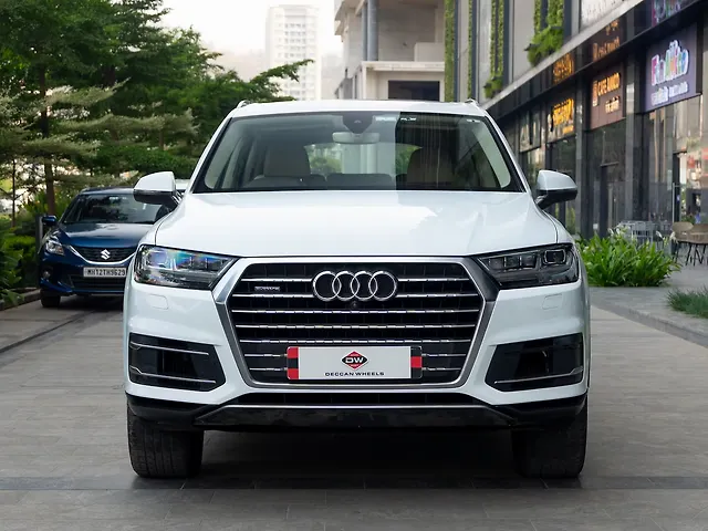 Used 2016 Audi Q7 in Pune